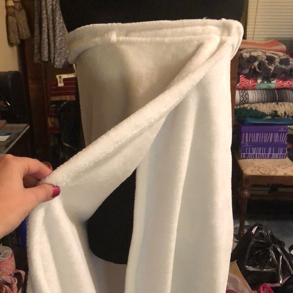 Towel Wrap Dress 🛀 - Picture 3 of 4